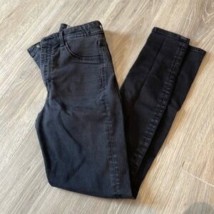 H & M Black Skinny Jeans​